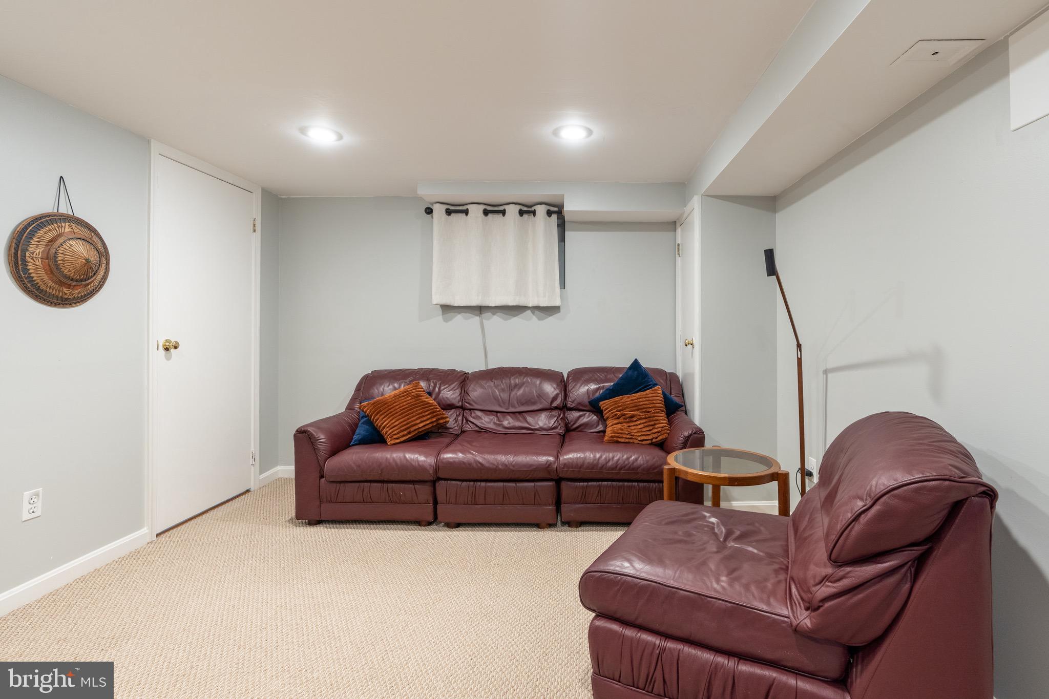 3051 LEGATION STREET NW