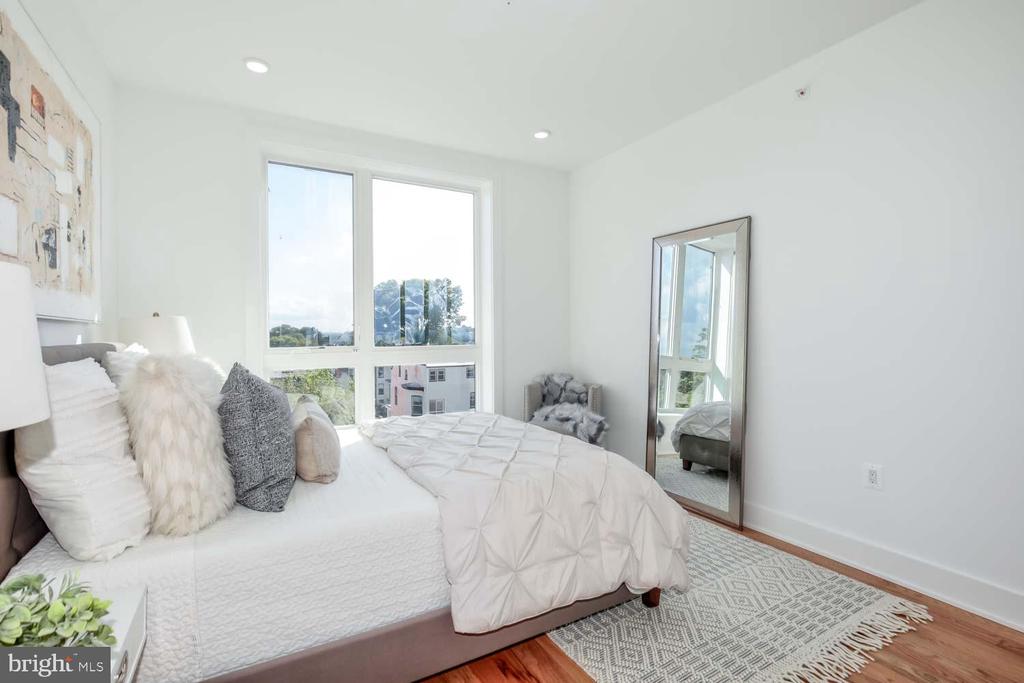 426 MANOR PLACE NW 3