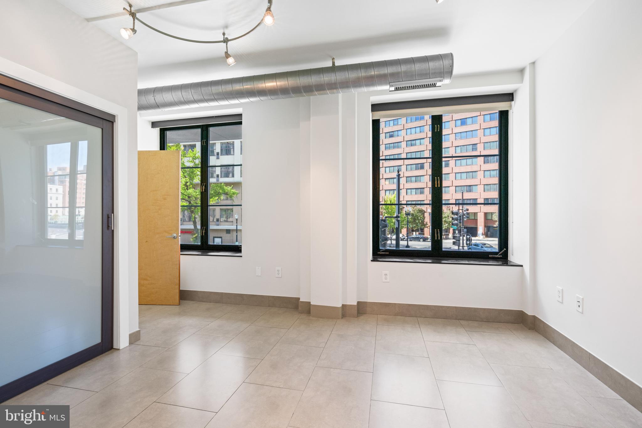 1133 14TH STREET NW 208