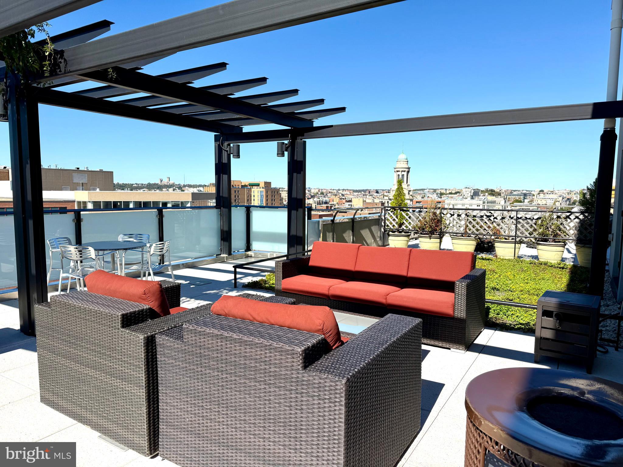 1133 14TH STREET NW 208