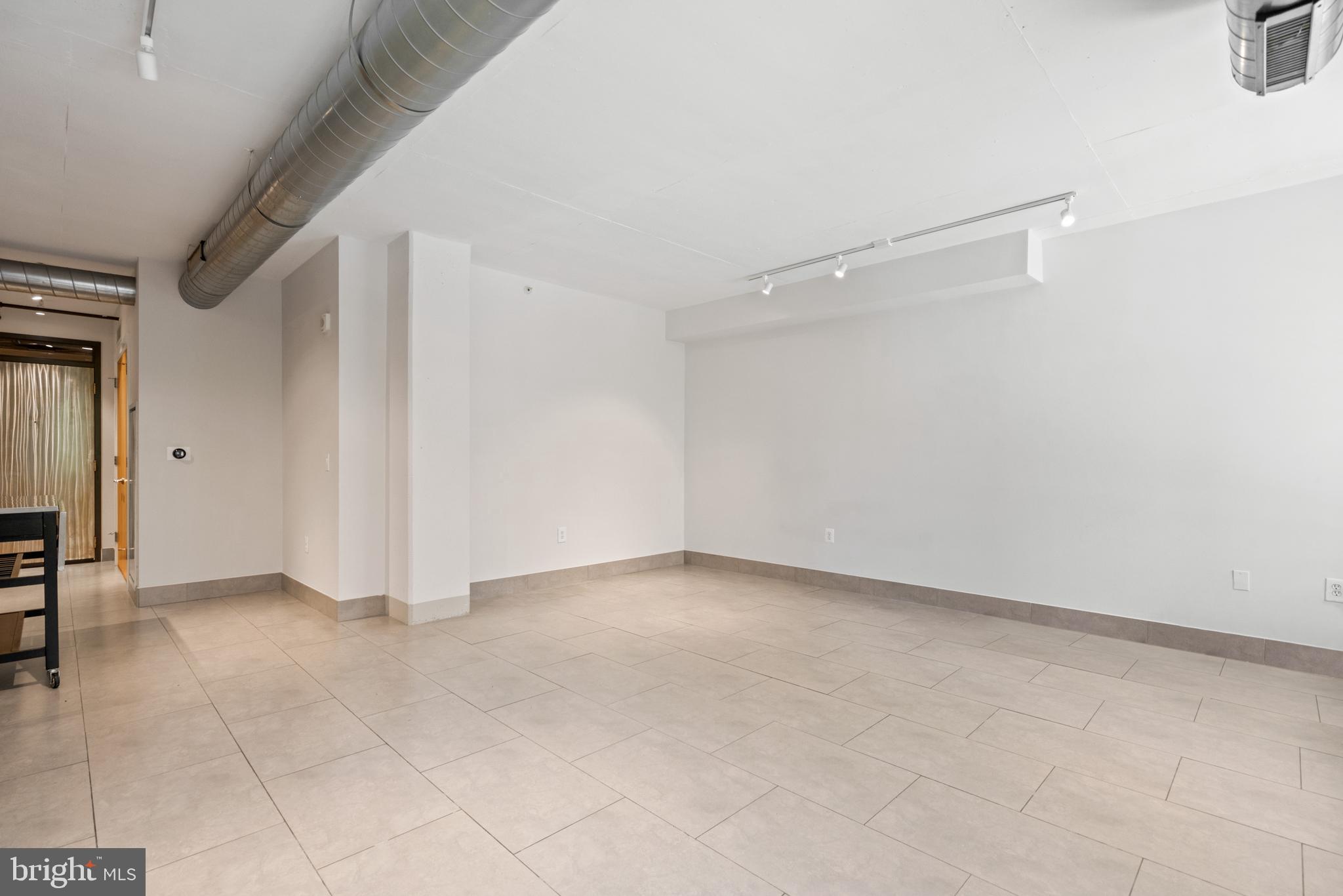 1133 14TH STREET NW 208