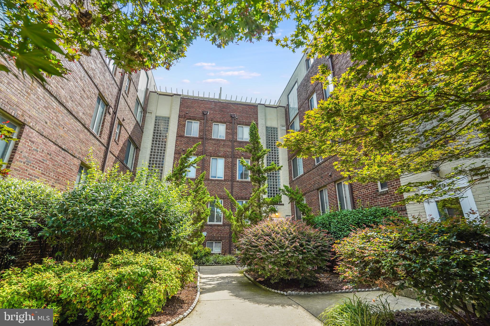 5405 9TH STREET NW 106