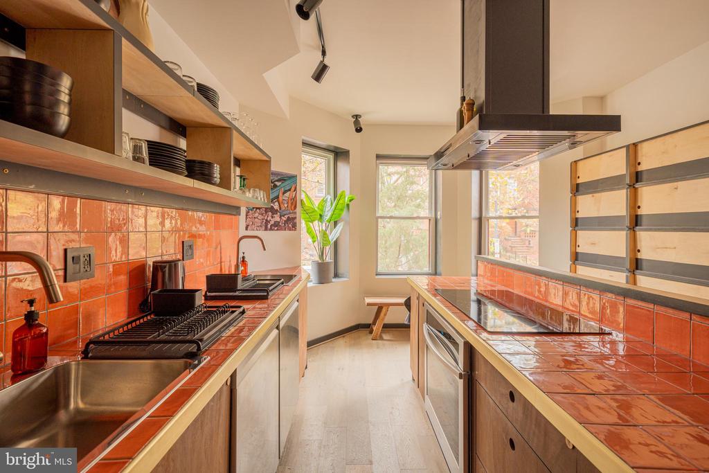 1480 CHAPIN STREET NW 4.1