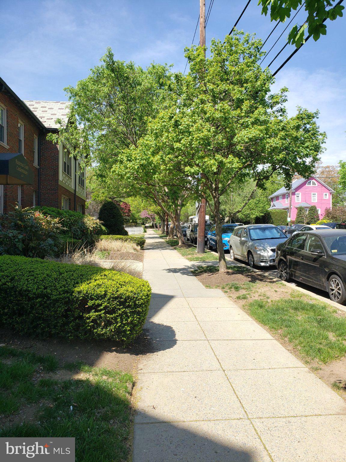 422 BUTTERNUT STREET NW T-3