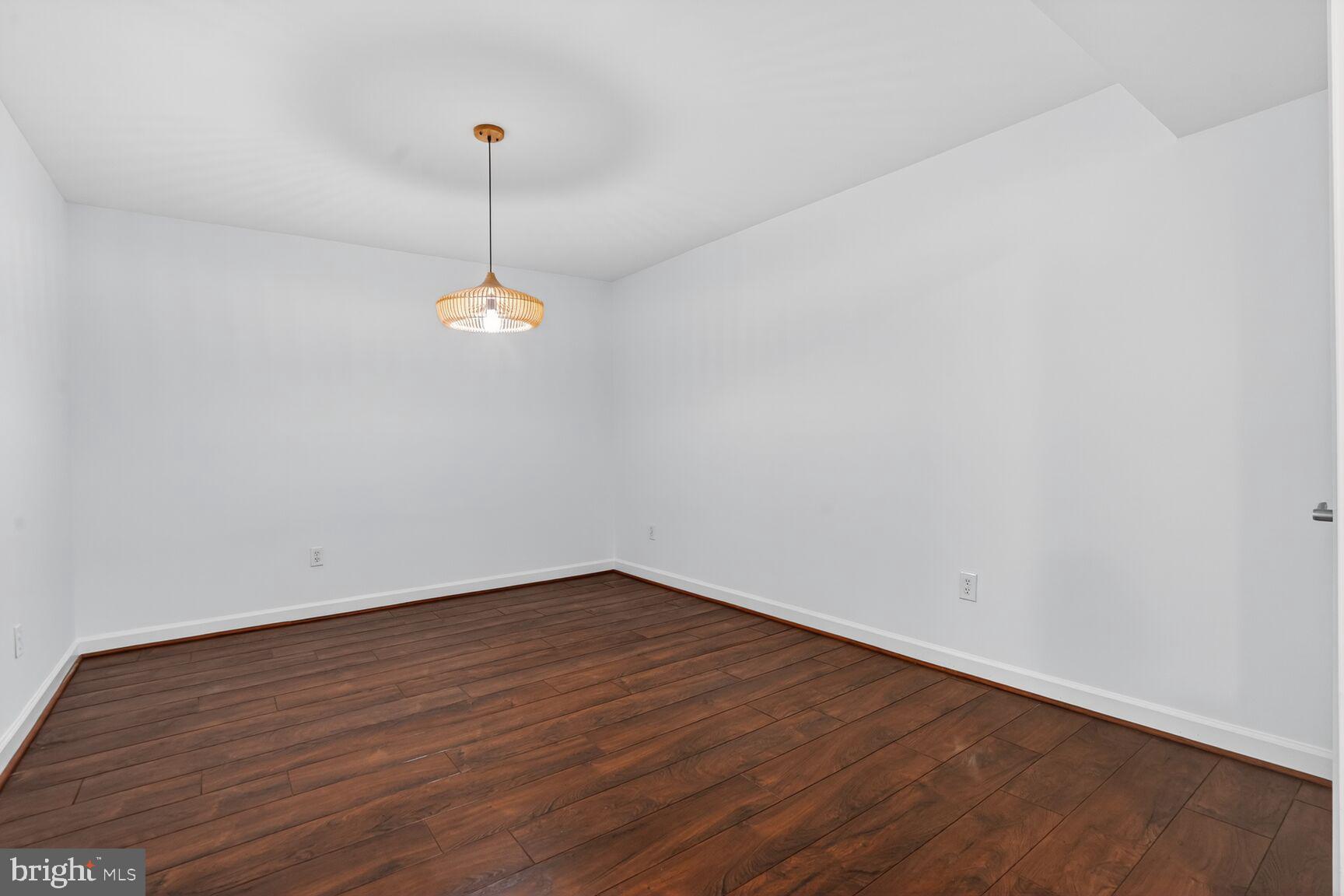 422 BUTTERNUT STREET NW T-3
