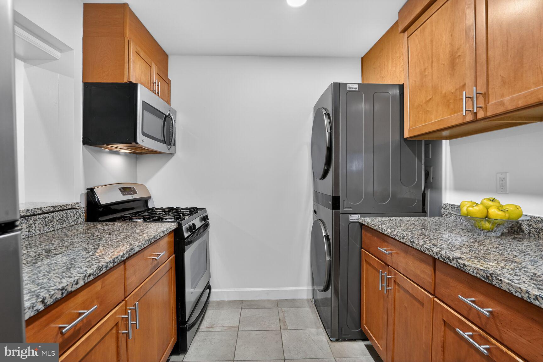422 BUTTERNUT STREET NW T-3