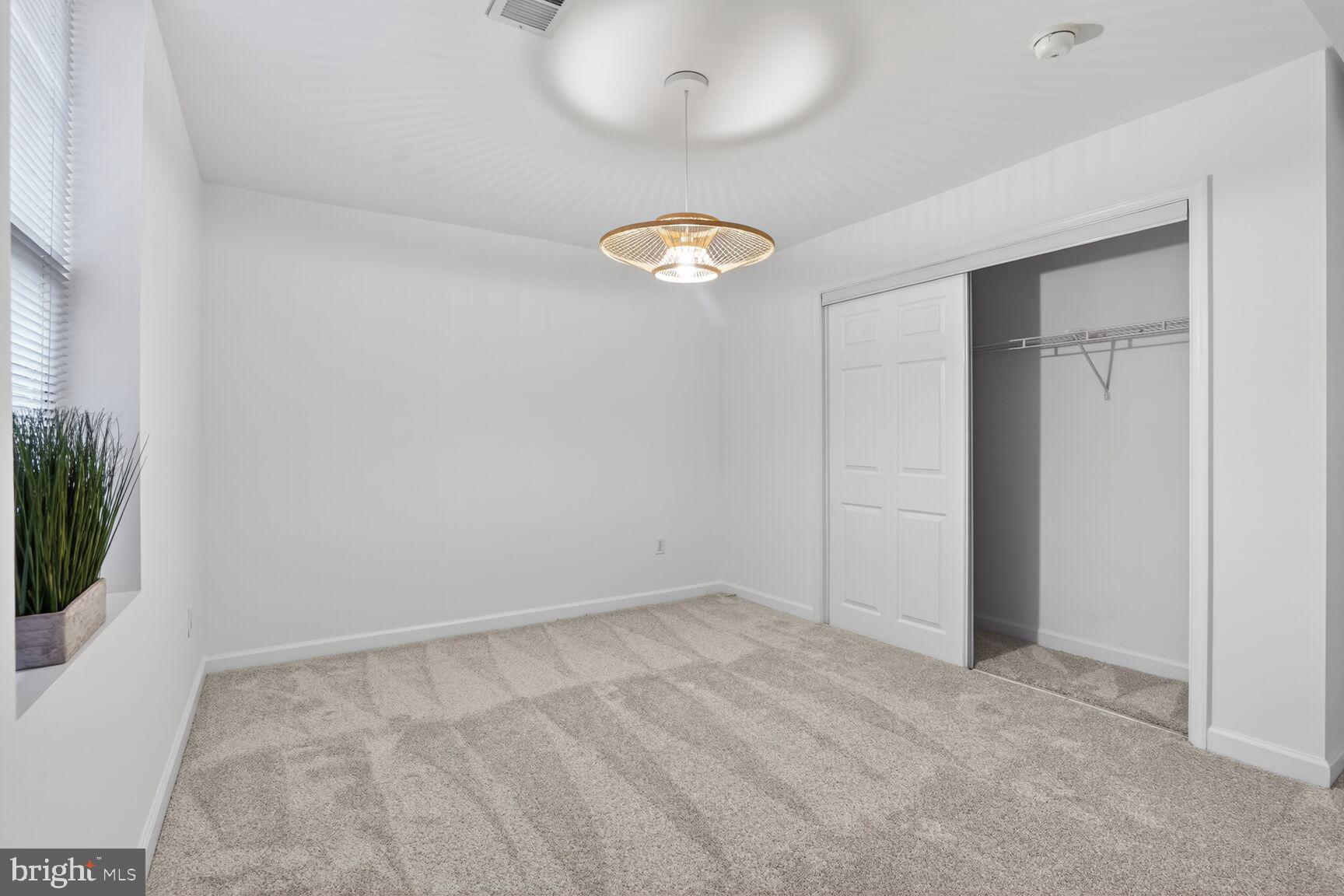 422 BUTTERNUT STREET NW T-3