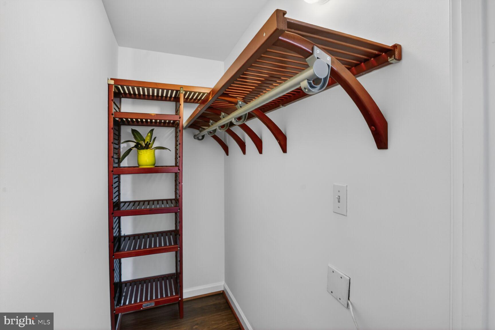422 BUTTERNUT STREET NW T-3