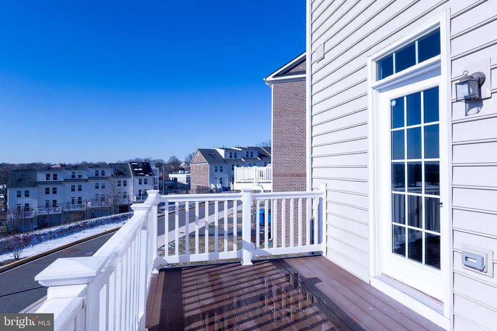 1111 TRENTON PLACE SE