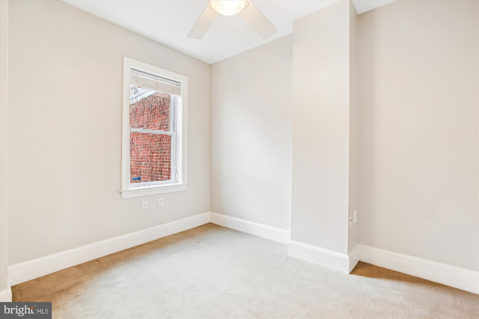 1610 4TH STREET NW