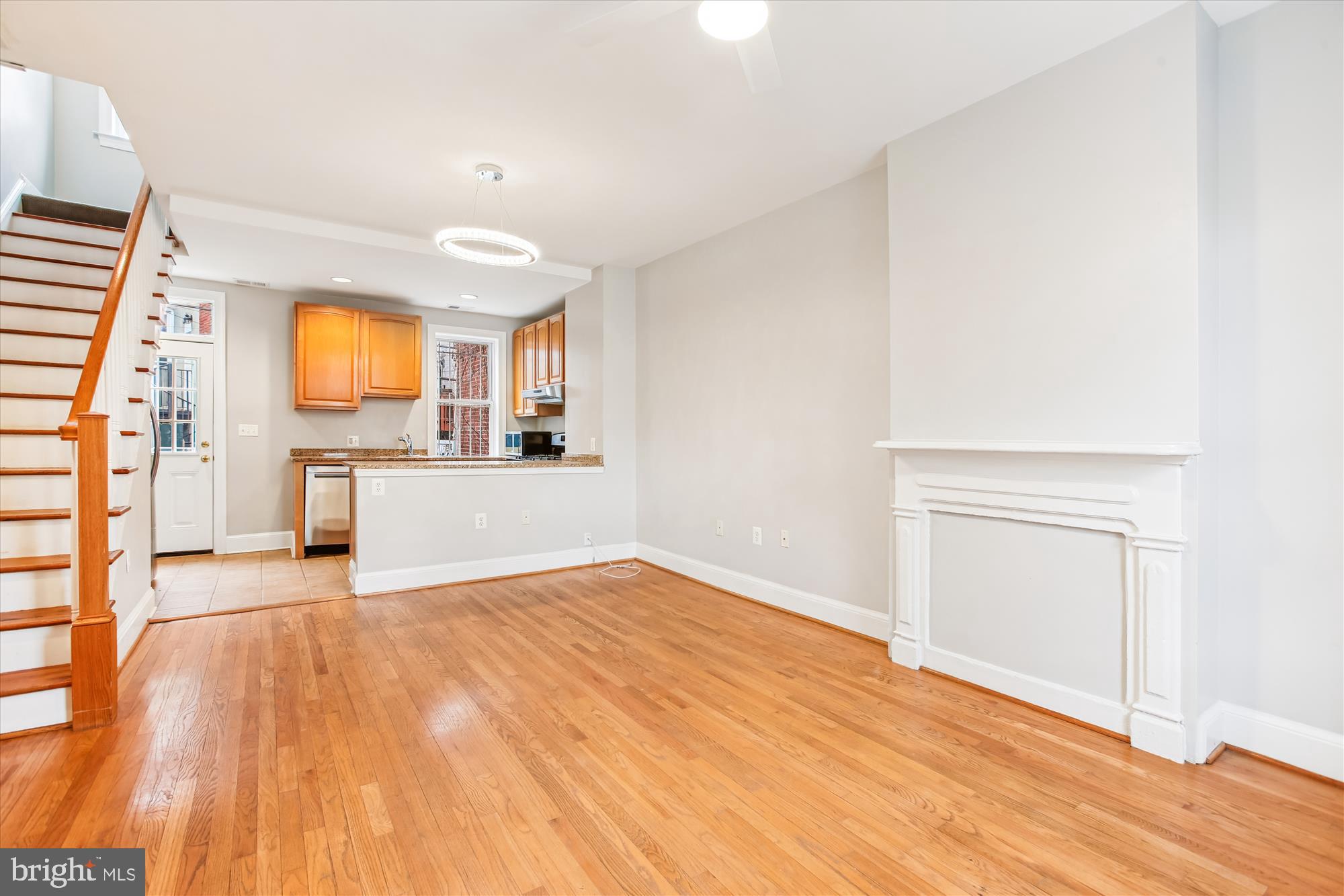 1610 4TH STREET NW