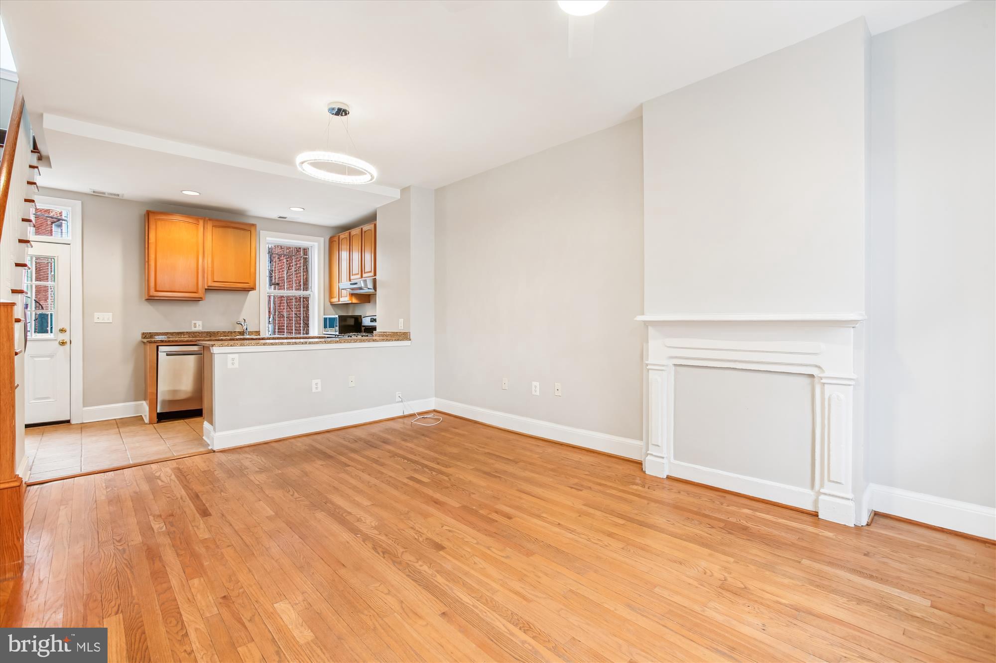 1610 4TH STREET NW