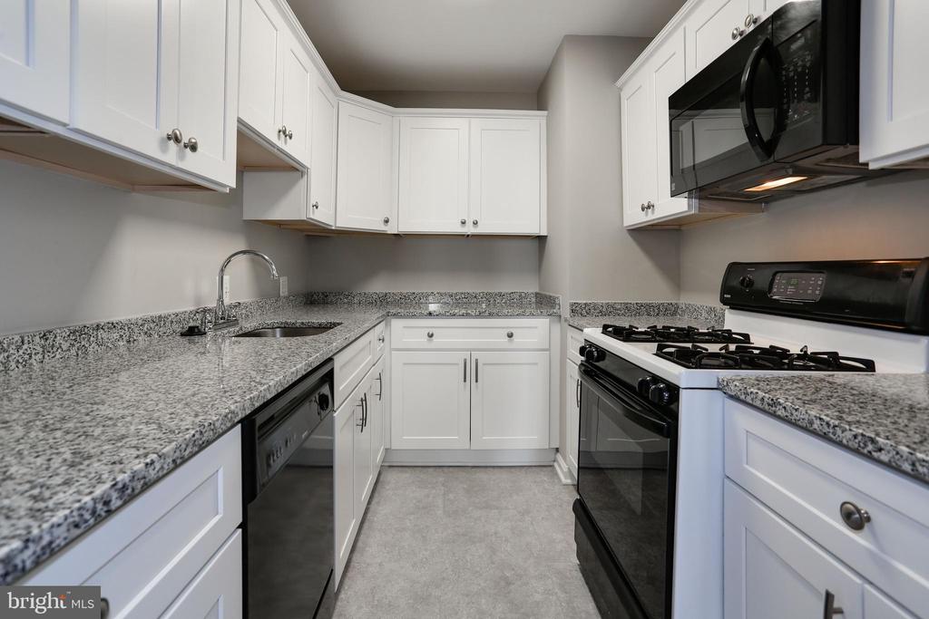 922 24TH STREET NW 104