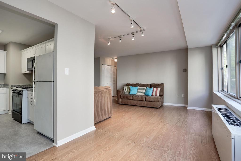 922 24TH STREET NW 104