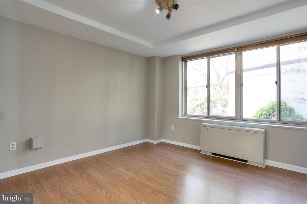 922 24TH STREET NW 104