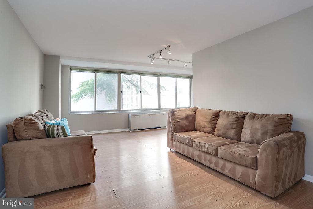 922 24TH STREET NW 104