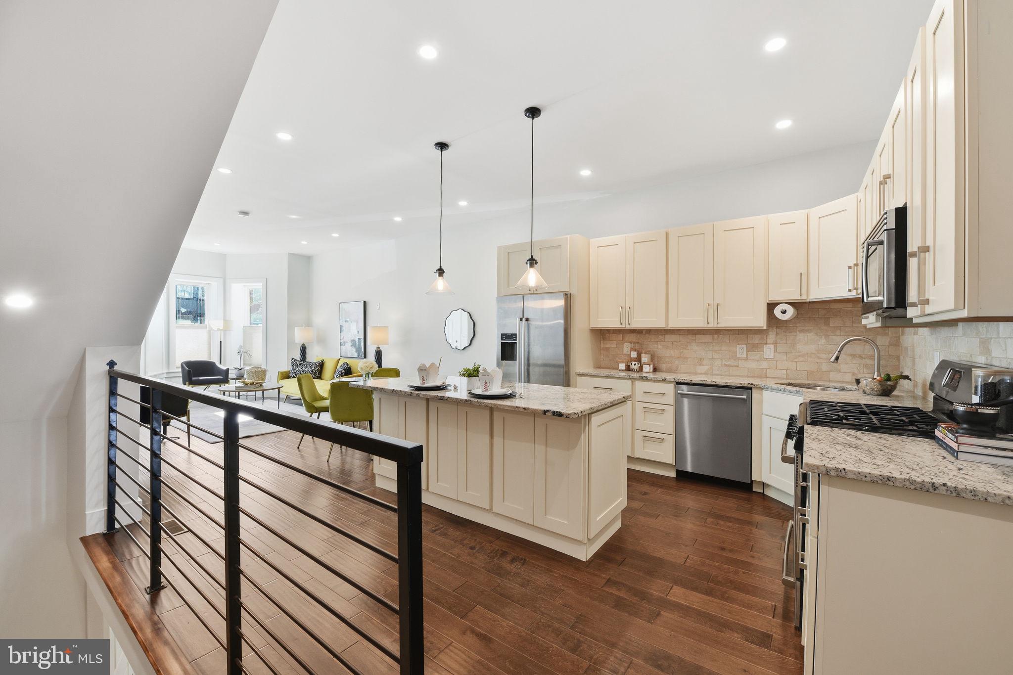 26 Q STREET NE 1
