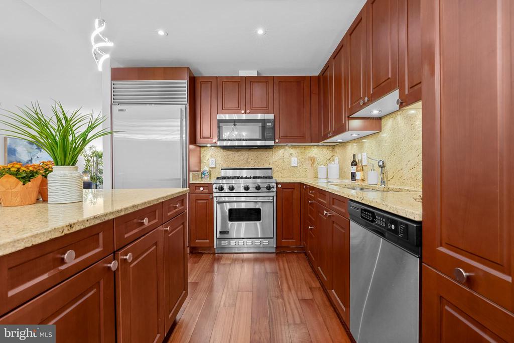 2425 L STREET NW UNIT 431