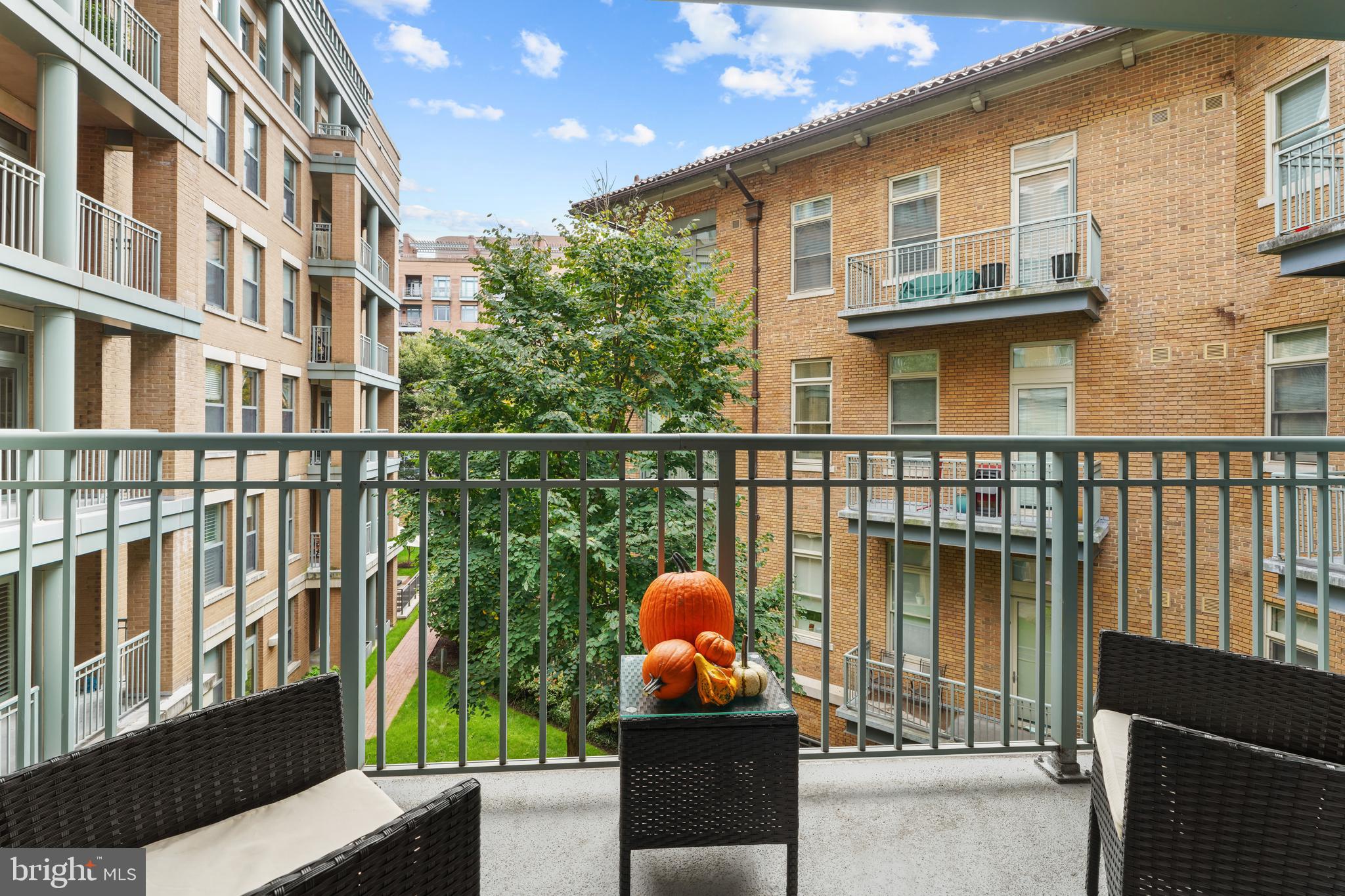 2425 L STREET NW UNIT 431