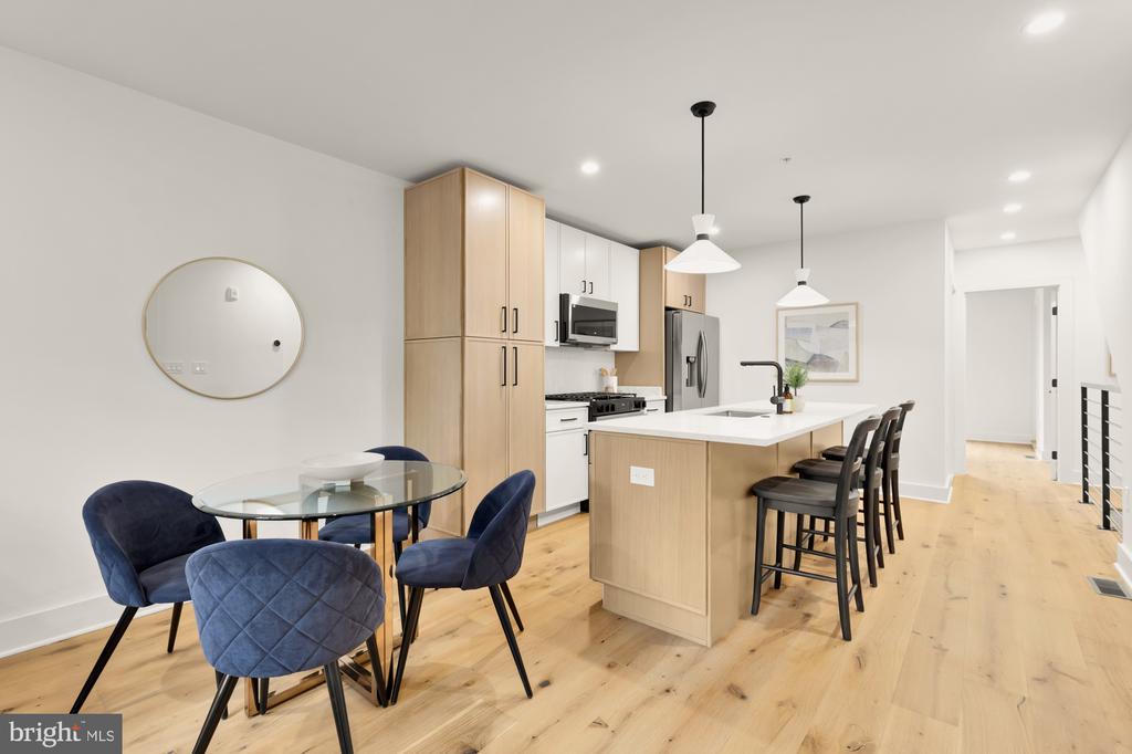1325 ORREN STREET NE Unit: 3