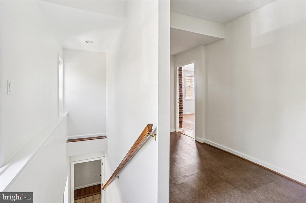400 15TH STREET SE