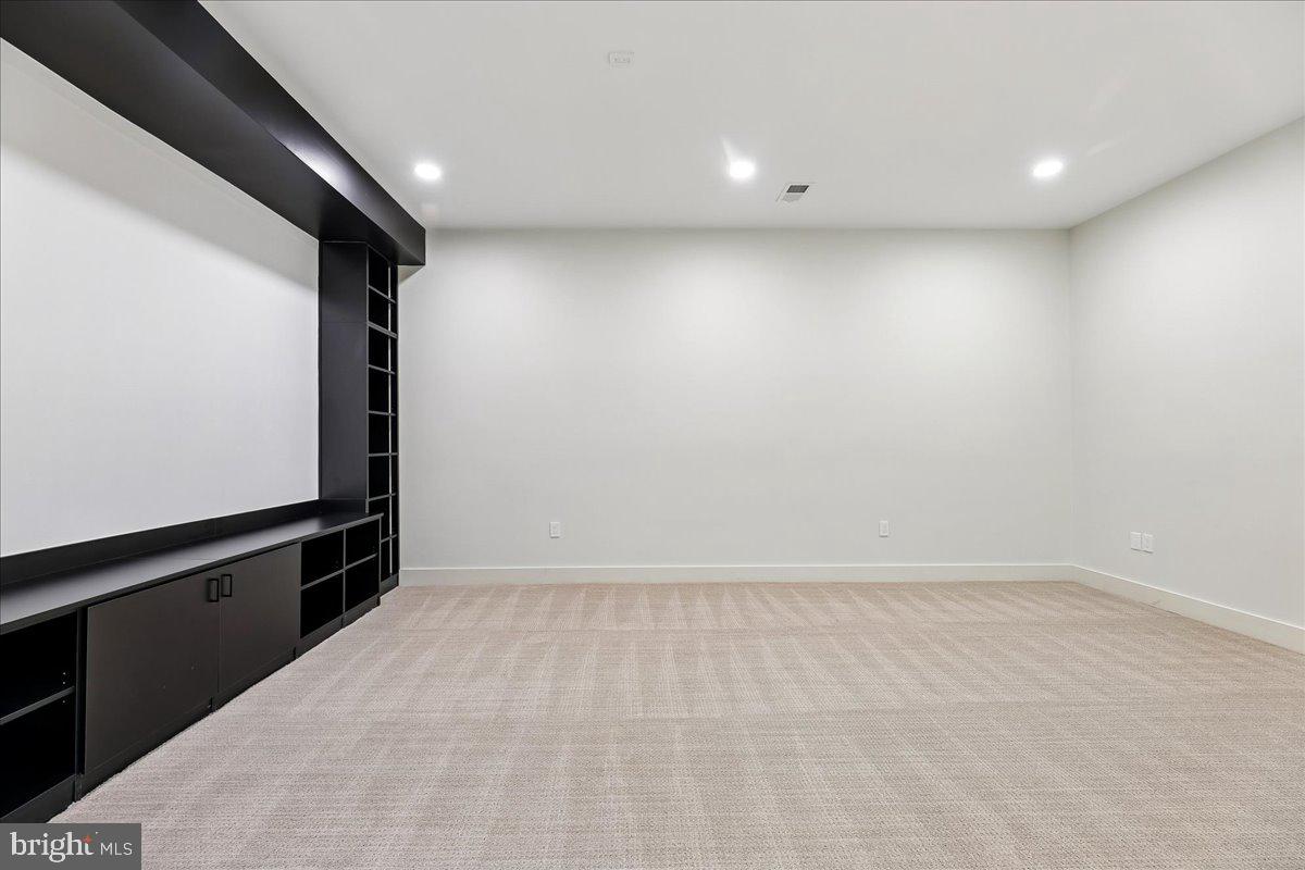 4428 ALBEMARLE STREET NW