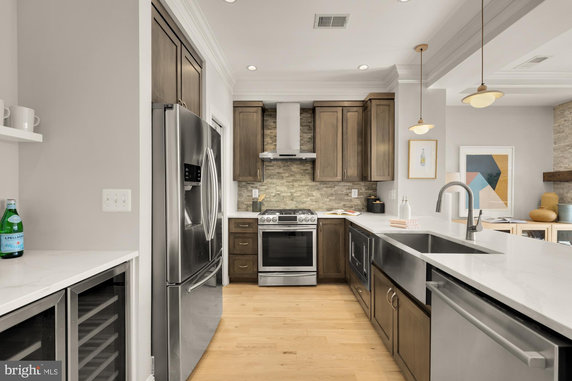54 W STREET NW