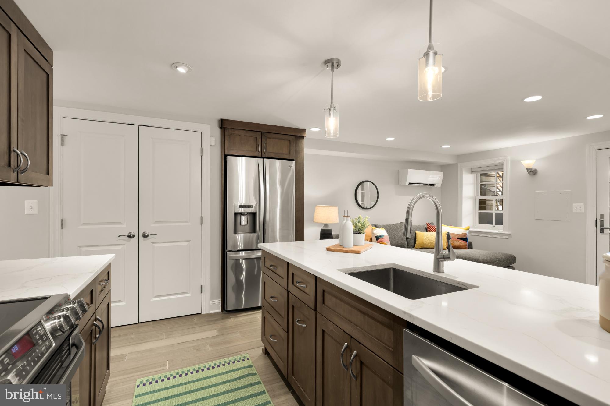54 W STREET NW