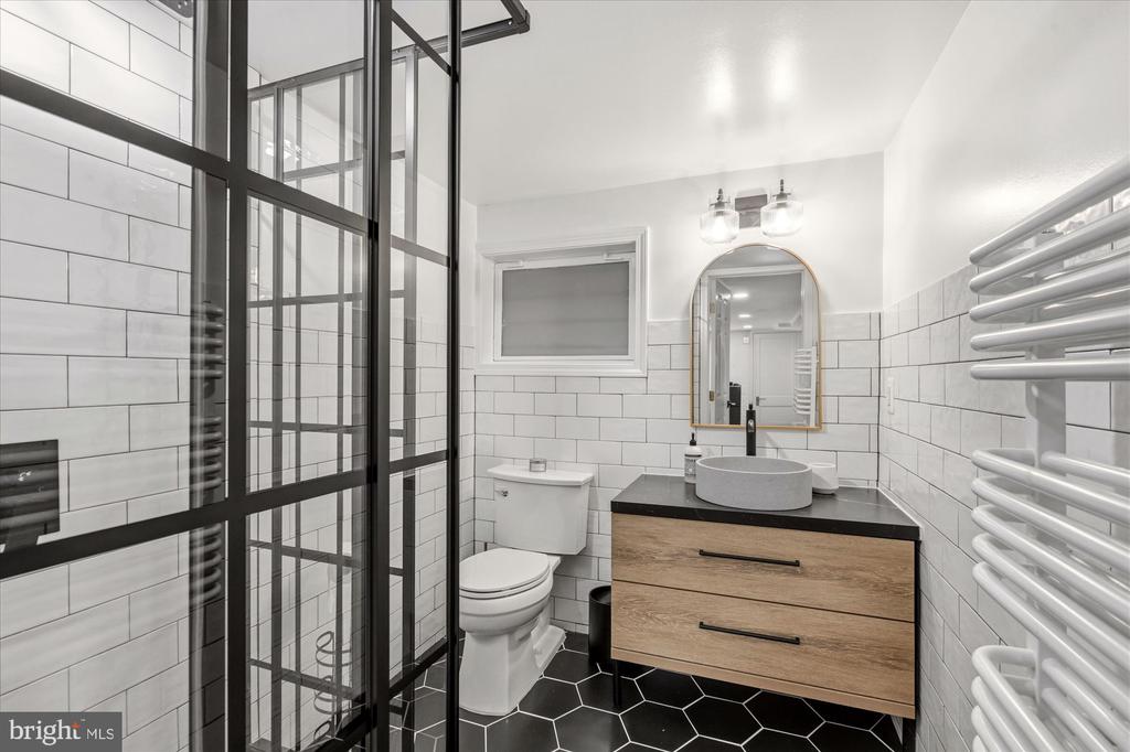 41 V STREET NW