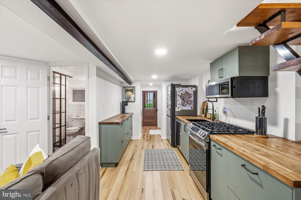 41 V STREET NW