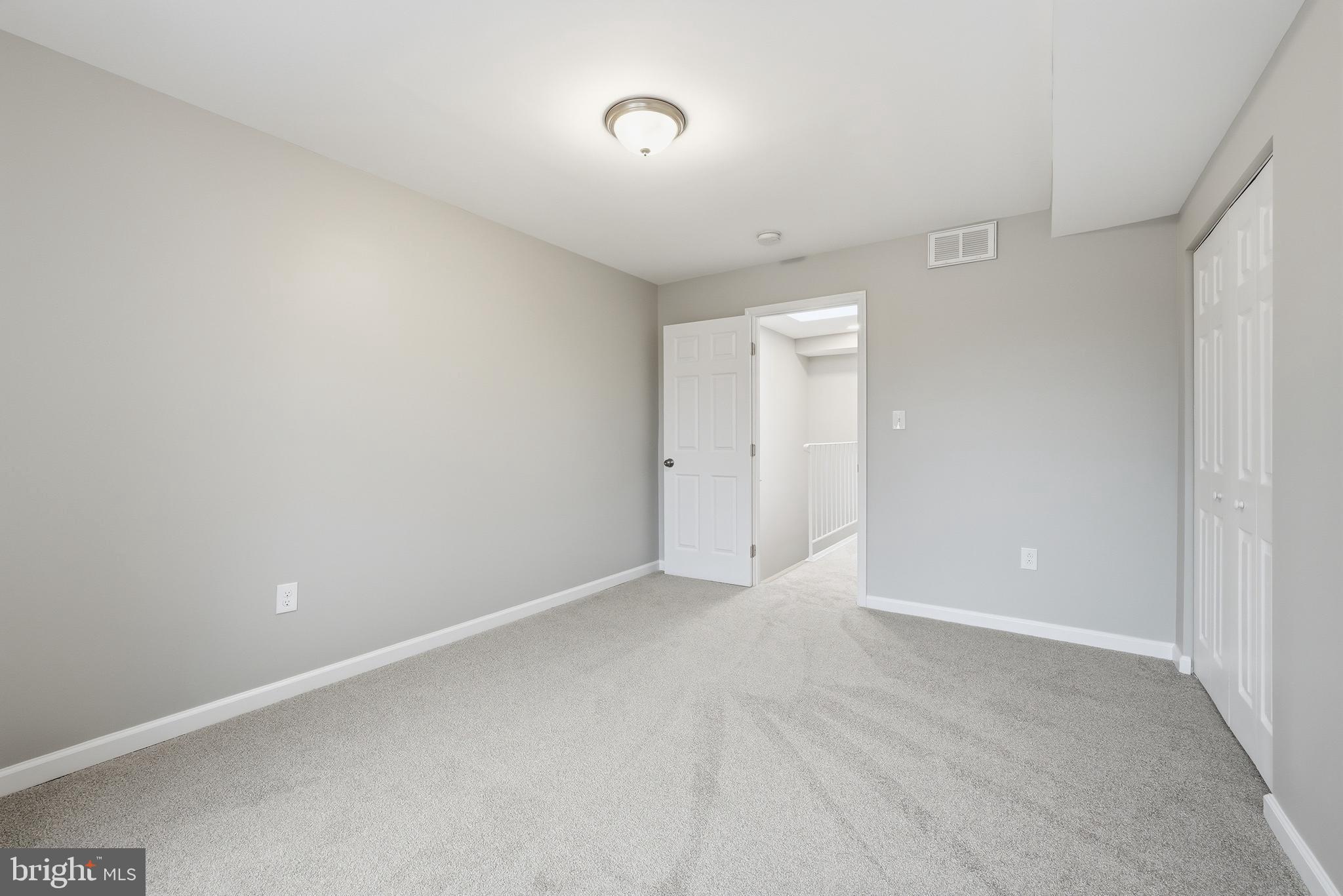 3248 JONES COURT NW