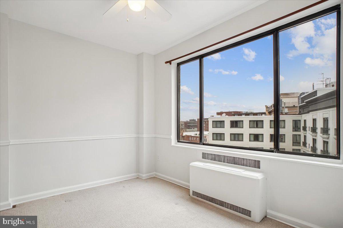 1 SCOTT CIRCLE NW 818