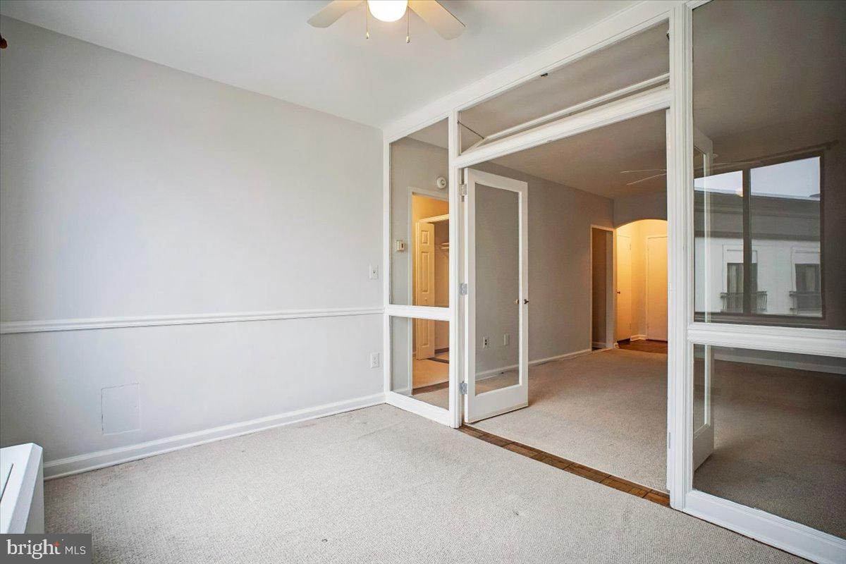 1 SCOTT CIRCLE NW 818