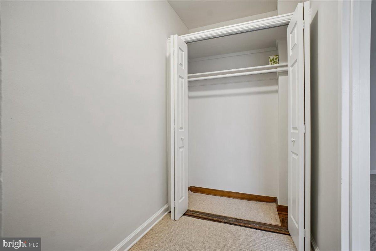 1 SCOTT CIRCLE NW 818