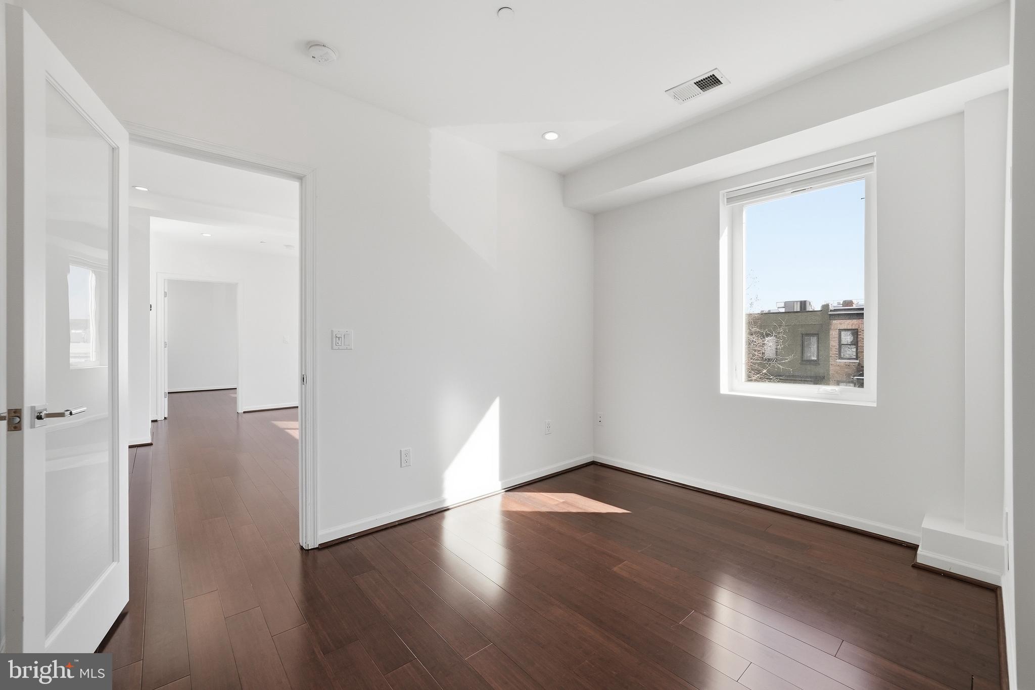 329 RHODE ISLAND AVENUE NE 203