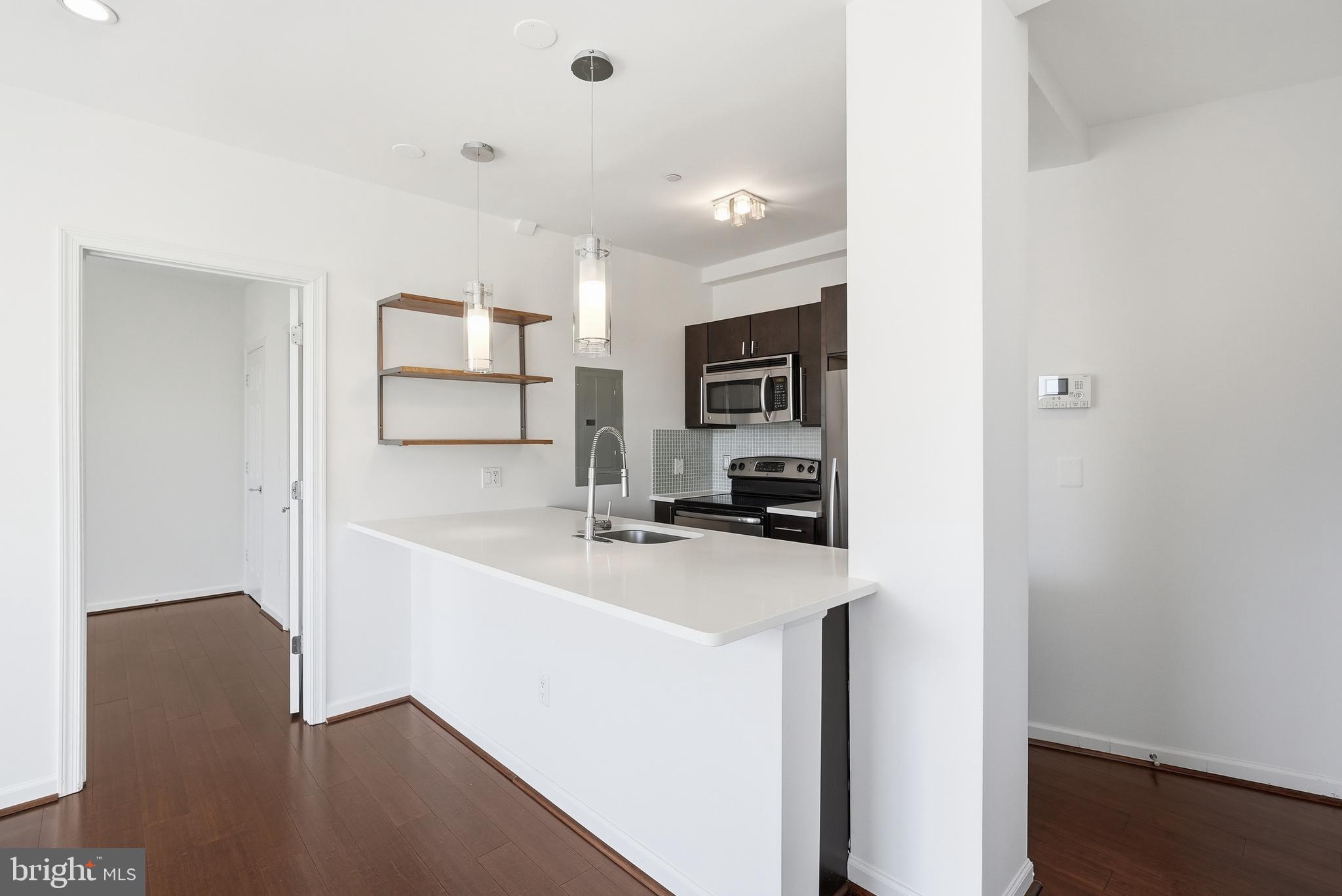 329 RHODE ISLAND AVENUE NE 203