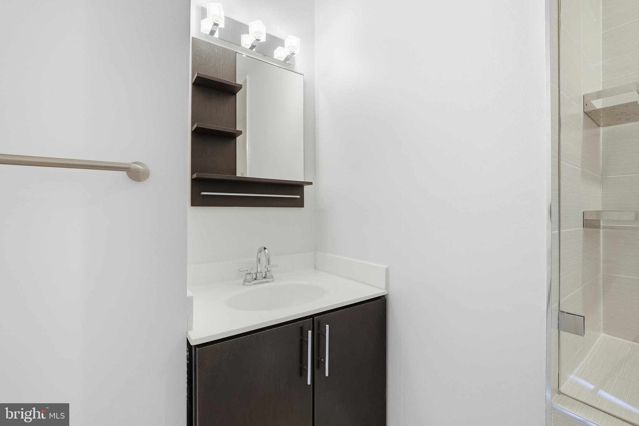 329 RHODE ISLAND AVENUE NE 203