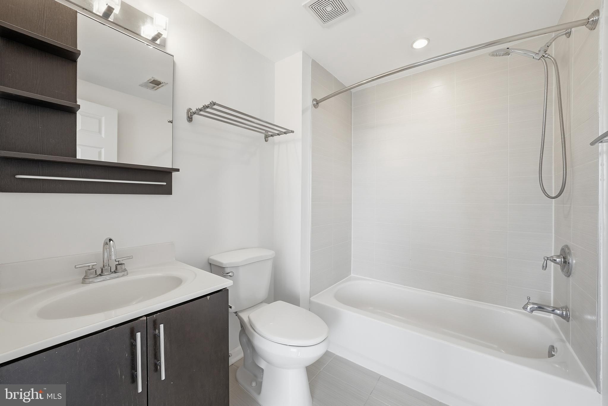 329 RHODE ISLAND AVENUE NE 203