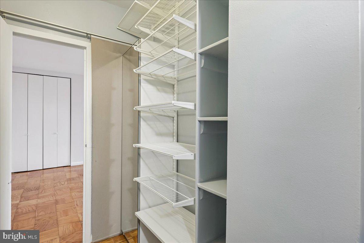 1260 21ST STREET NW 1009