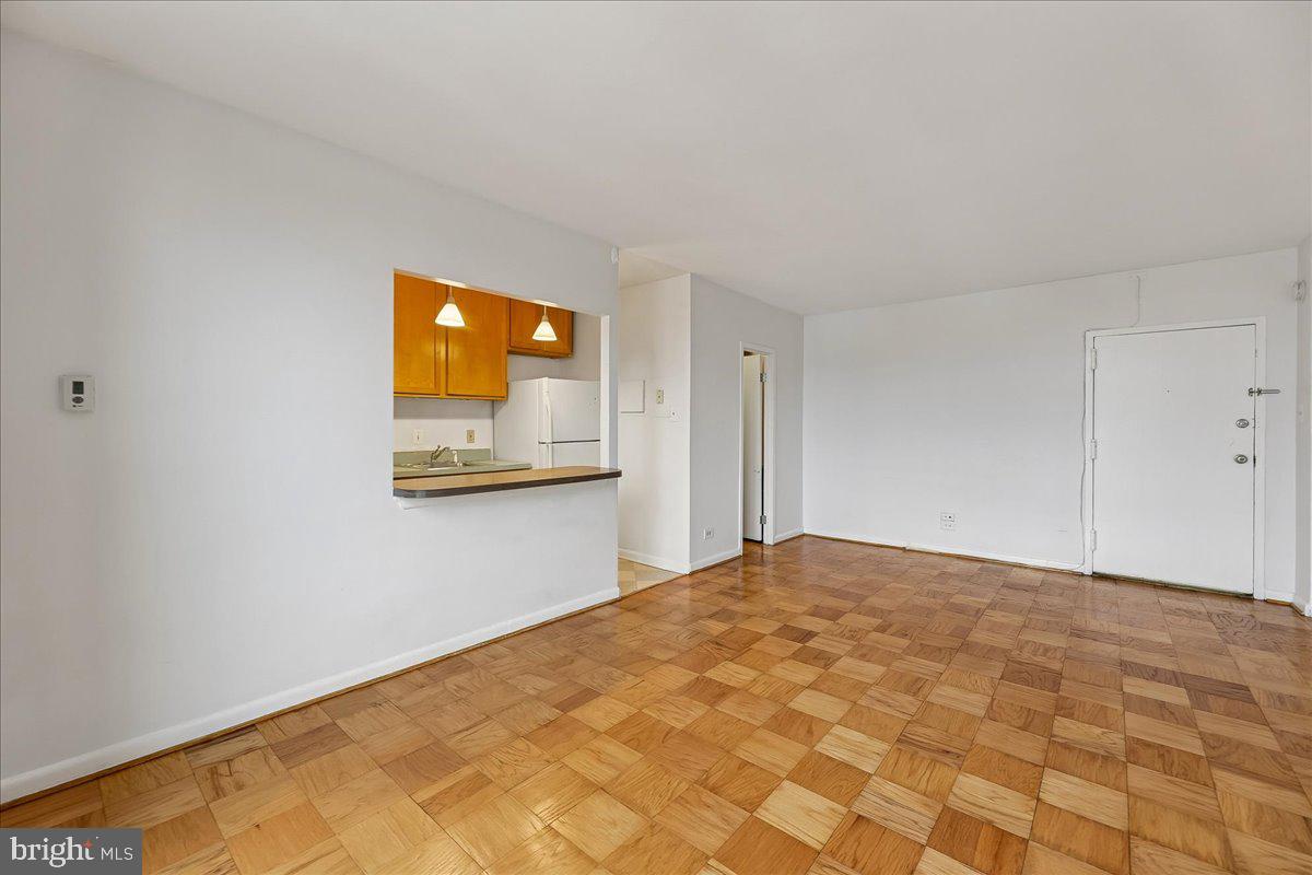 1260 21ST STREET NW 1009