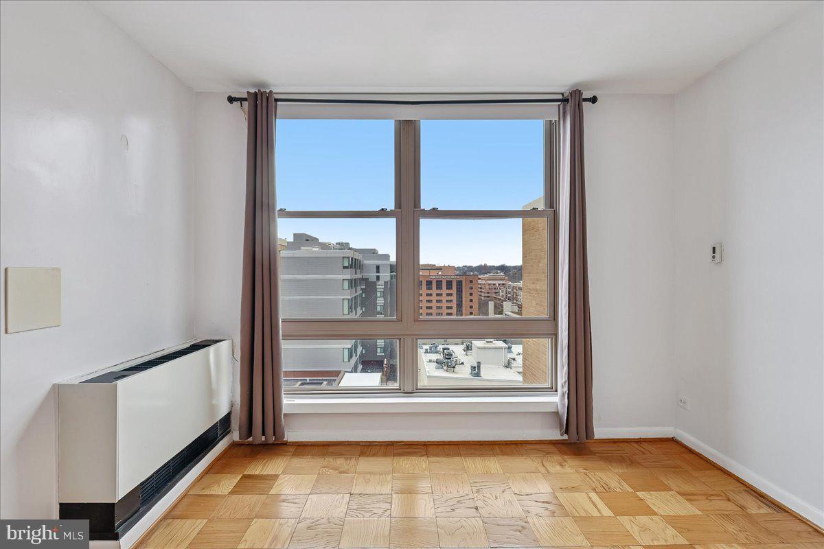 1260 21ST STREET NW 1009