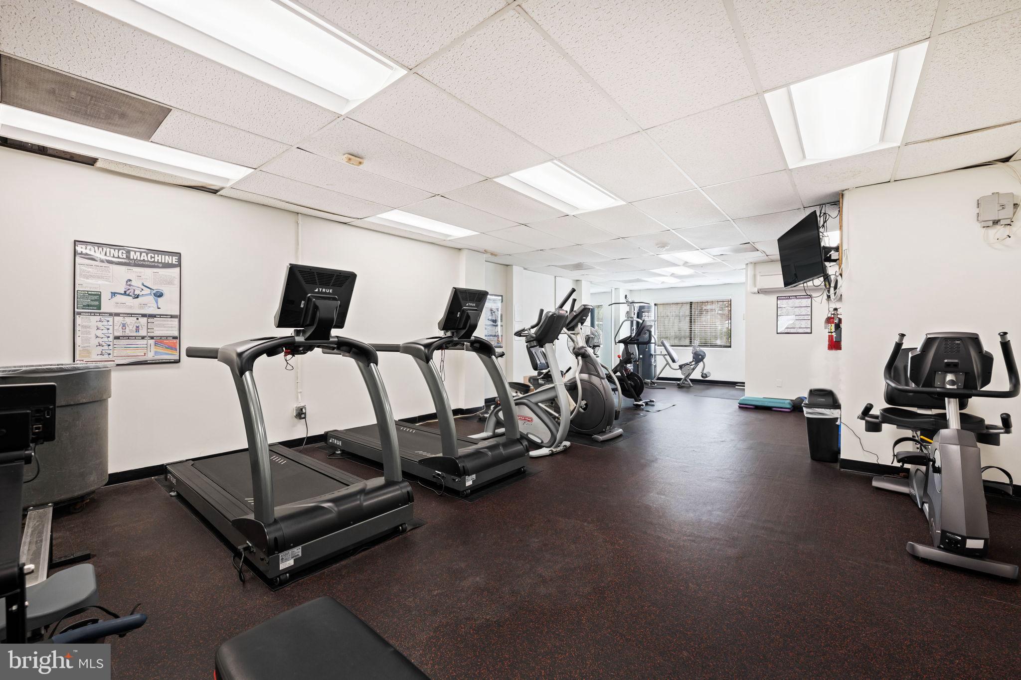 3701 CONNECTICUT AVENUE NW 902