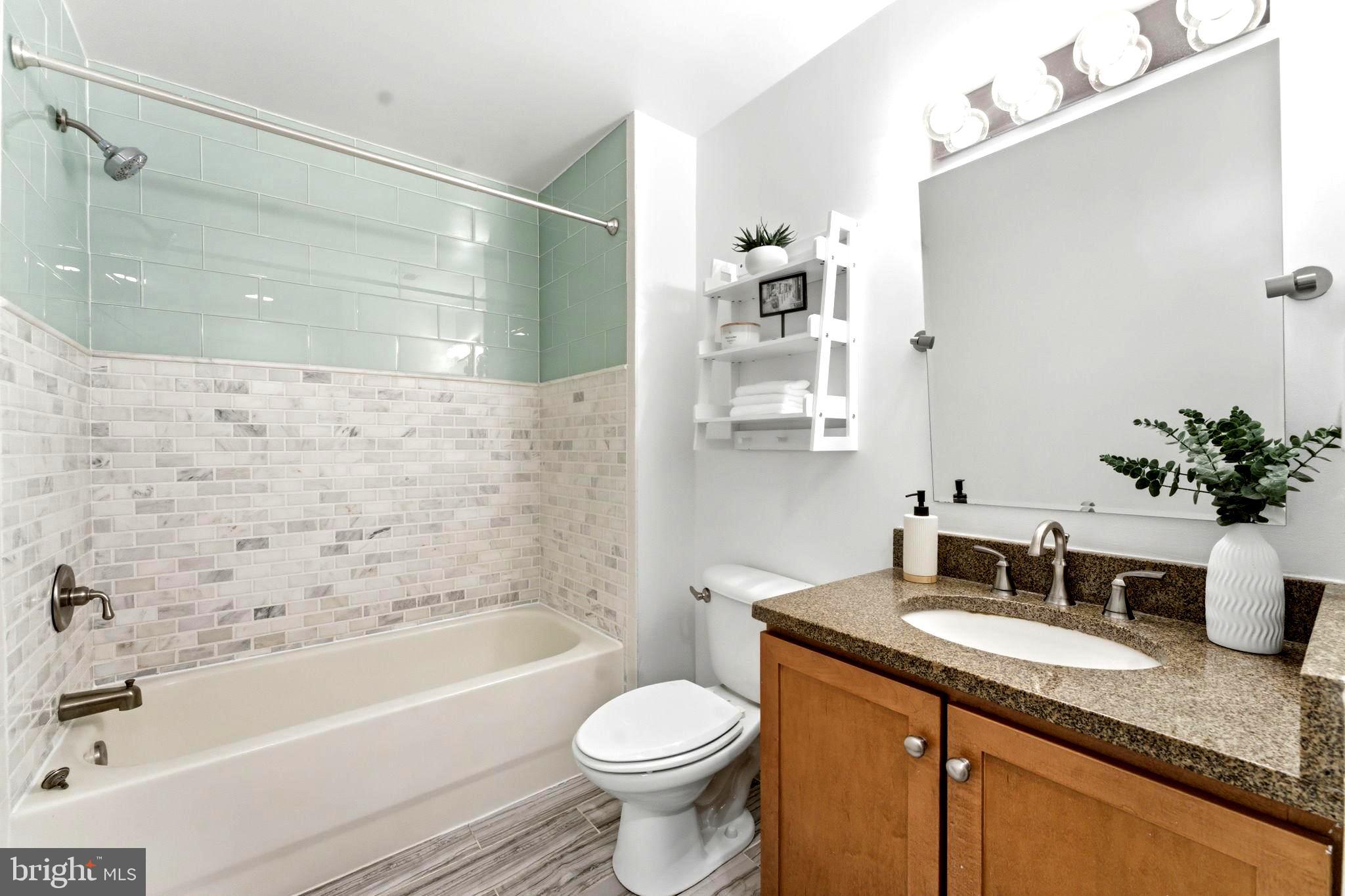 150 V STREET NW V206