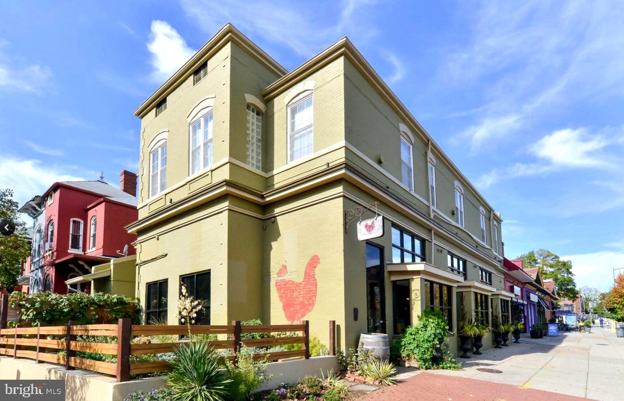 150 V STREET NW V206