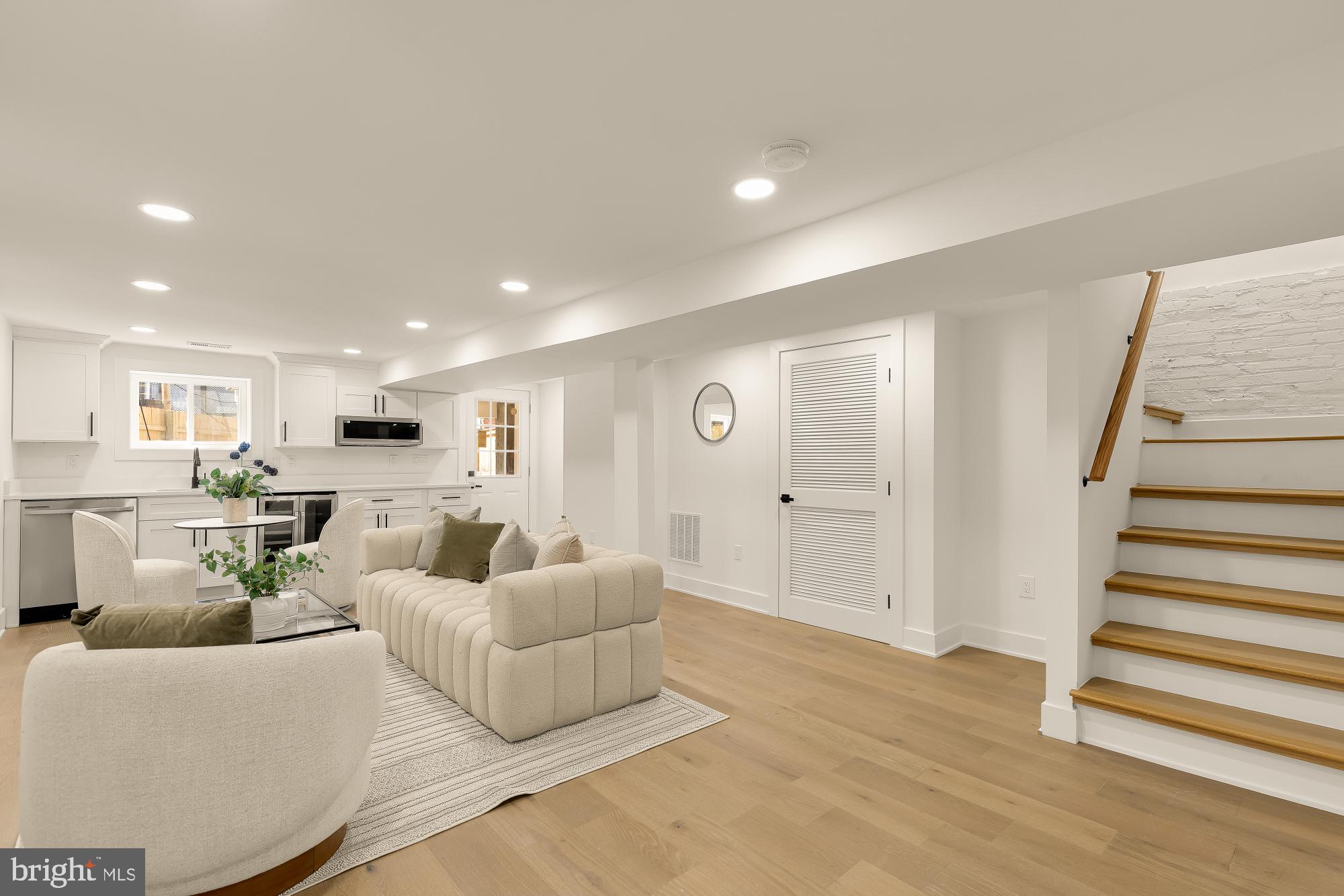 1710 2ND STREET NW