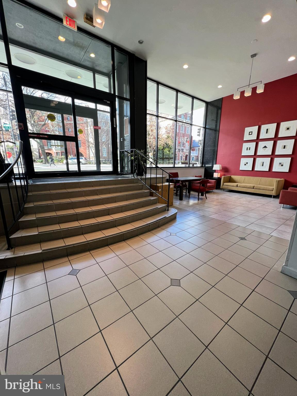 1601 18TH STREET NW 811