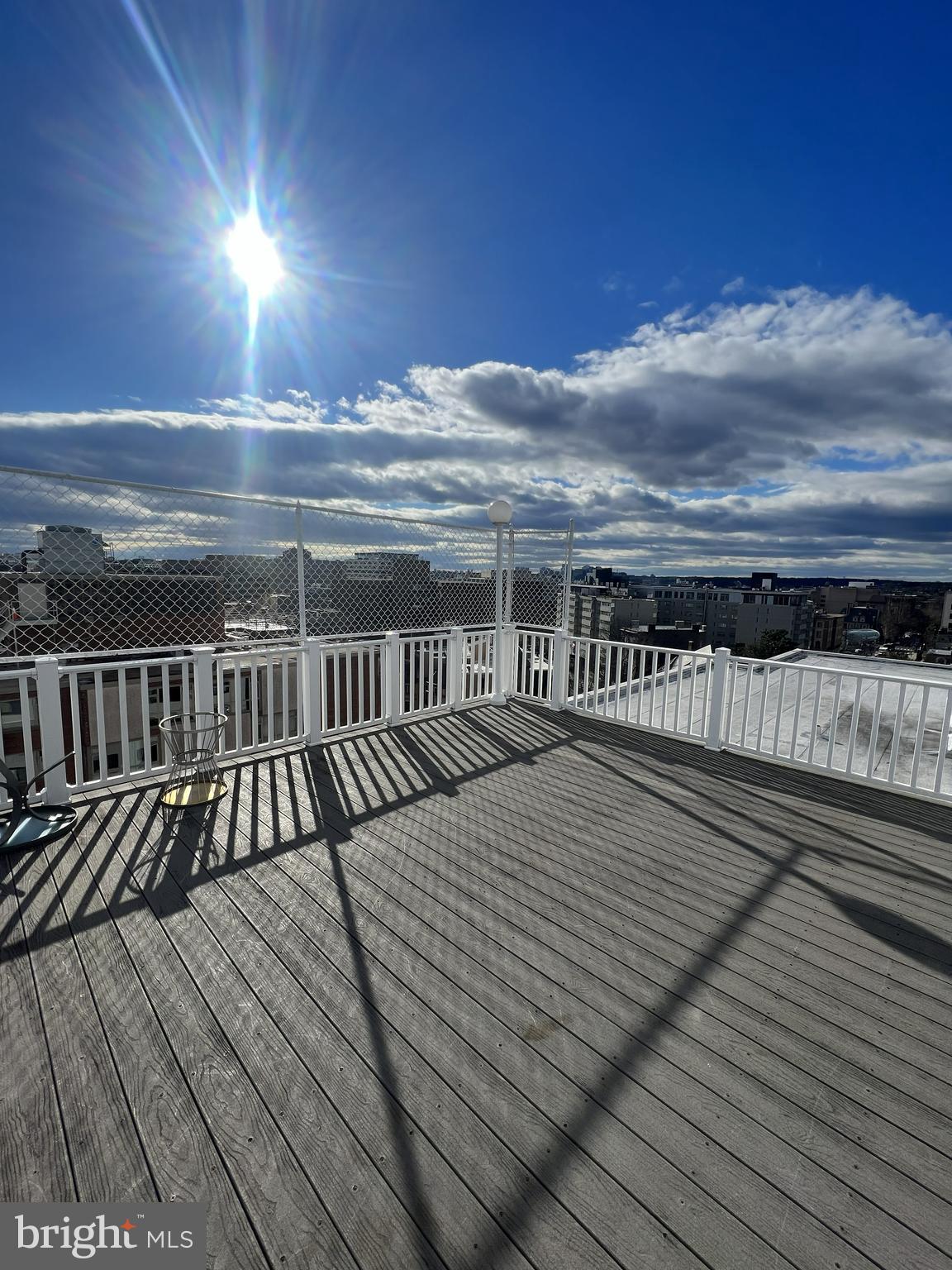 1601 18TH STREET NW 811