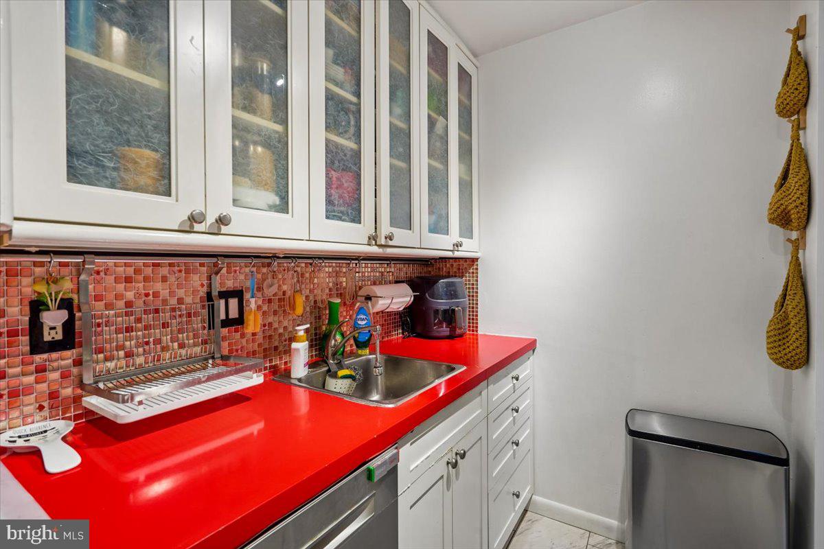 1260 21ST STREET NW 111