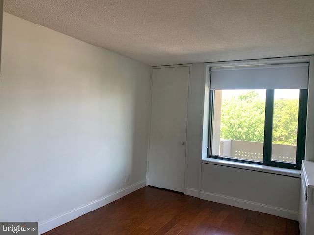 300 M STREET SW N411