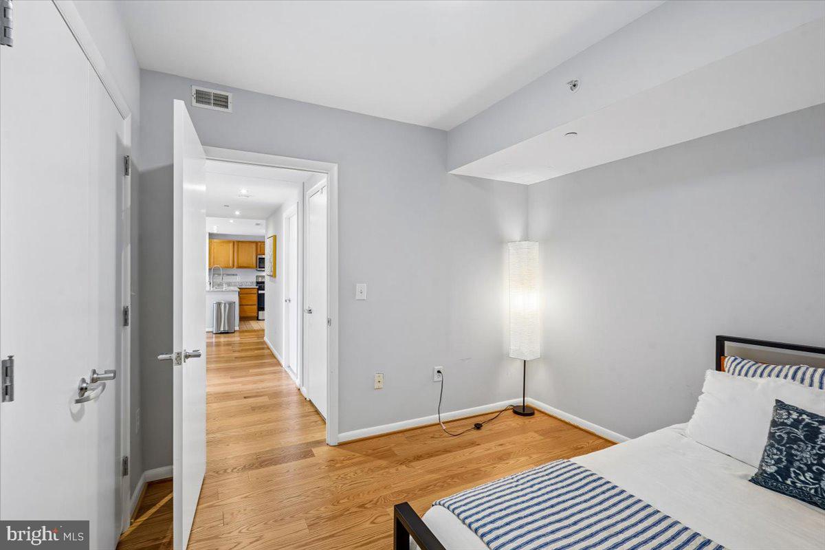 350 G STREET SW N511